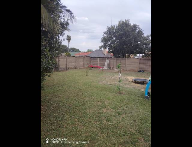 3 BEDROOM HOUSE FOR SALE IN VANDERBIJLPARK SE 2